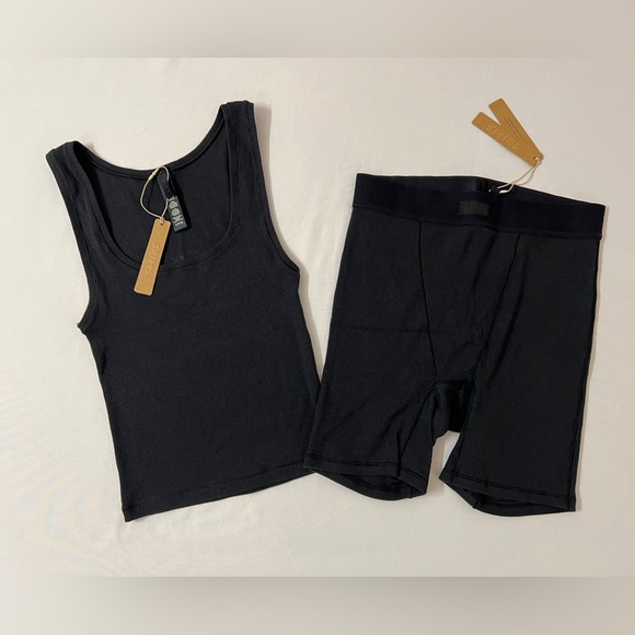 SKIMS Cotton Ribbed Rib Tank Top + Boxer Shorts Short Black Set
